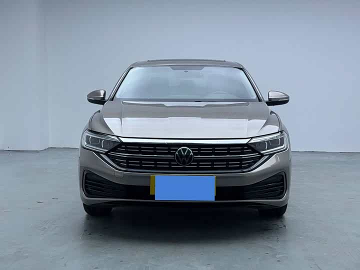 Фото 2 - Volkswagen Sagitar L
