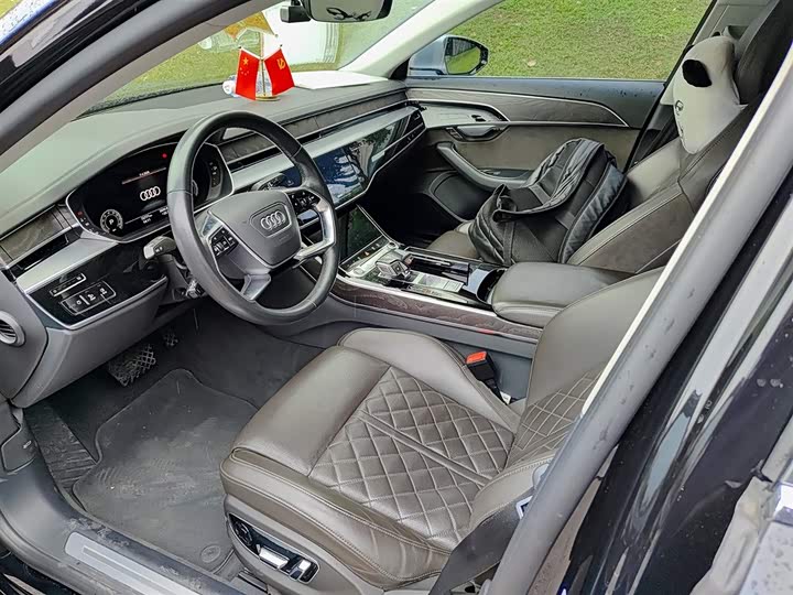 Audi A8 2021 2021款 A8L 50 TFSI quattro 舒适型