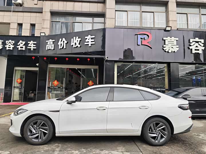 Volkswagen Lamando L 2024 2024款 凌渡L 280TSI DSG炫辣版
