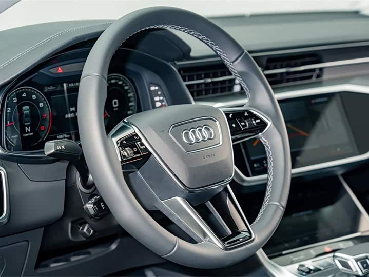 Audi A7 2025 2025款 45 TFSI 臻选型