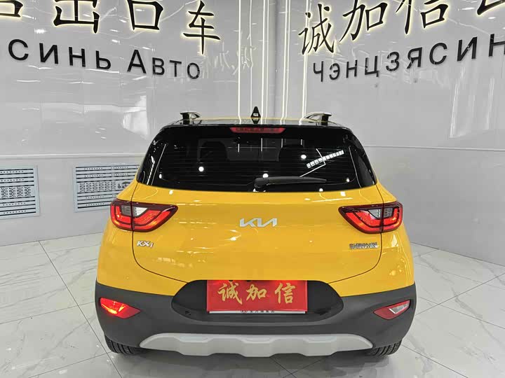 Kia KX1 2021 2021款 1.4L CVT天窗款