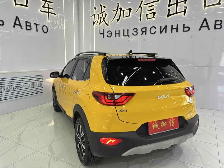 Kia KX1 2021 2021款 1.4L CVT天窗款