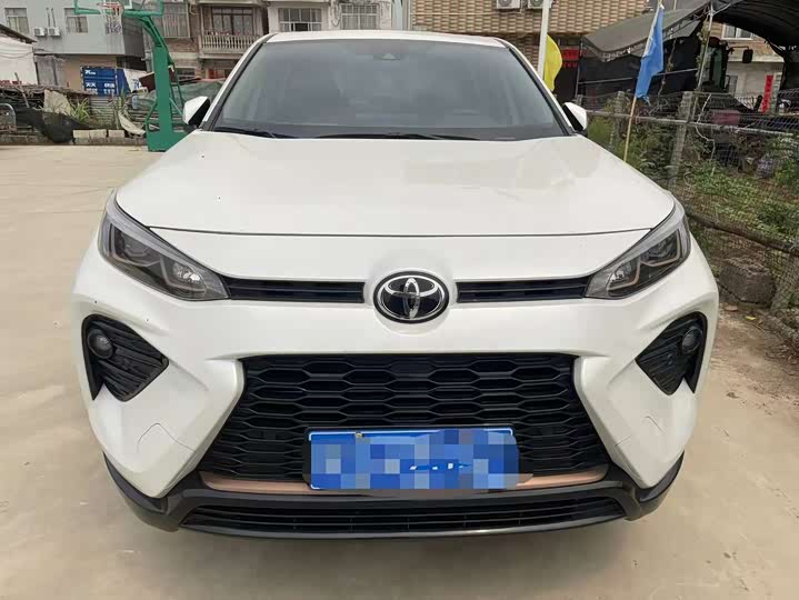 Фото 2 - Toyota Wildlander