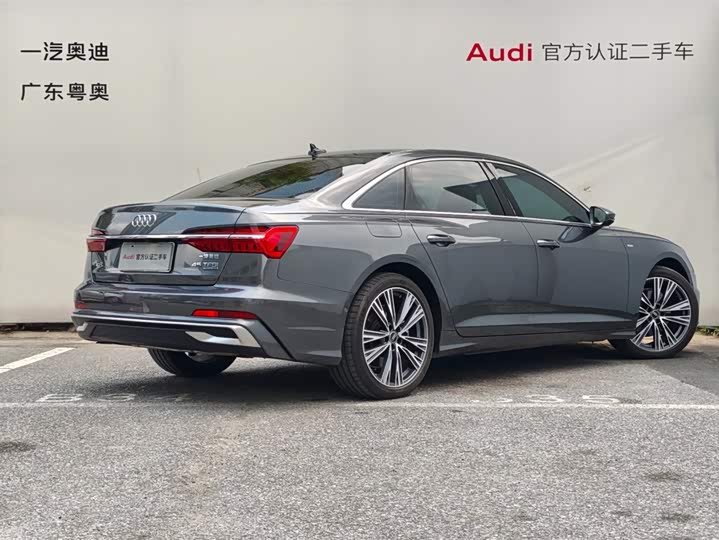 Zdjęcie 4 - Audi A6L