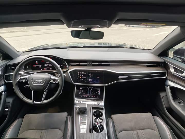 Zdjęcie 9 - Audi A6L