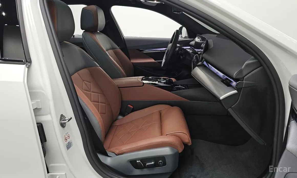 BMW 5 Series 2023 530i xDrive M Sport