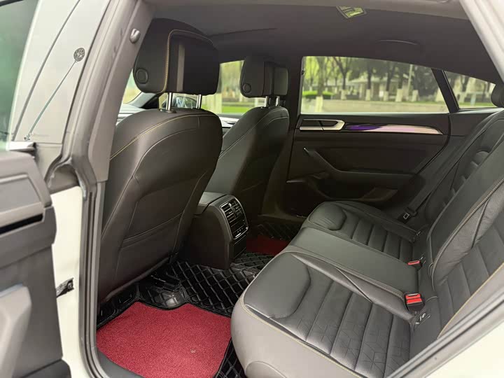Фото 9 - Volkswagen CC