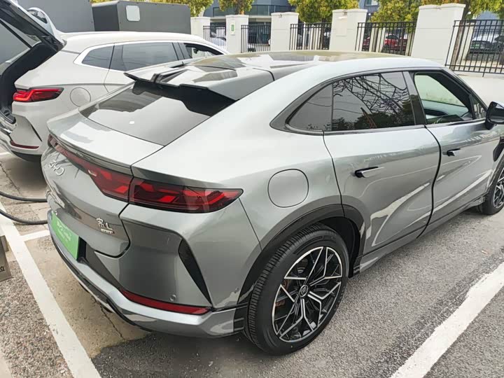 BYD Song L 2025 2025款 智驾版 602km 激光雷达四驱型