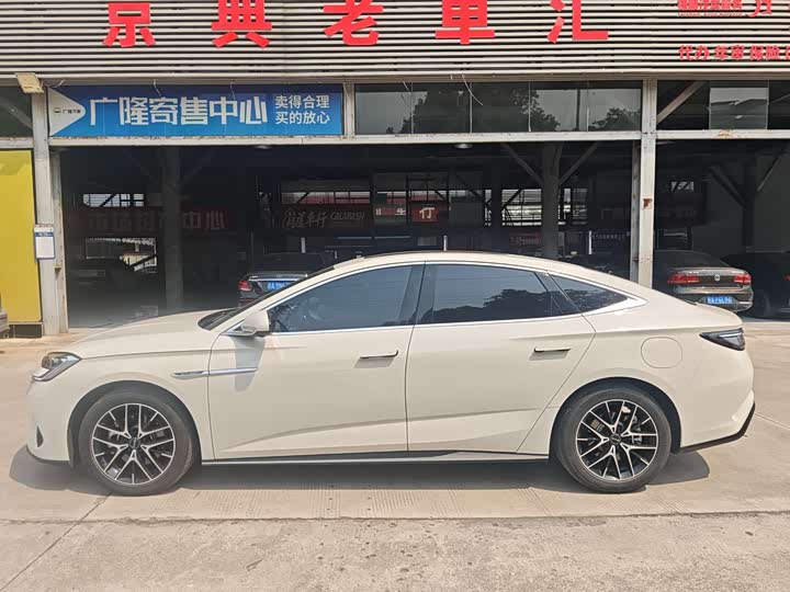 BYD Seal 07 DM-i Hybrid 2025 2025款 DM-i 1.5L 125km 豪华型