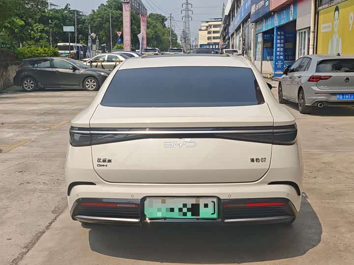 BYD Seal 07 DM-i Hybrid 2025 2025款 DM-i 1.5L 125km 豪华型