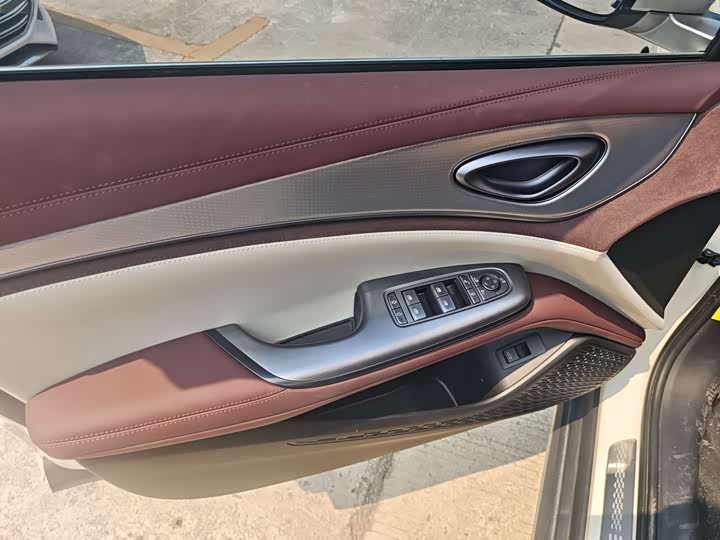 BYD Seal 07 DM-i Hybrid 2025 2025款 DM-i 1.5L 125km 豪华型