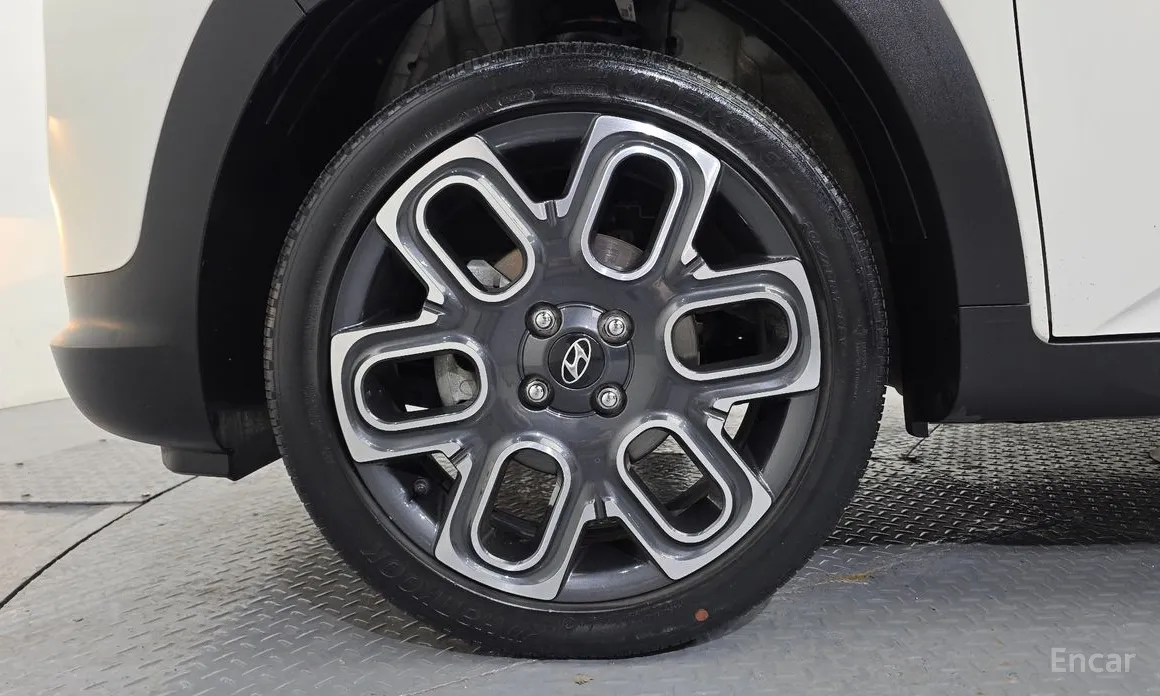 Photo 5 - Hyundai Casper