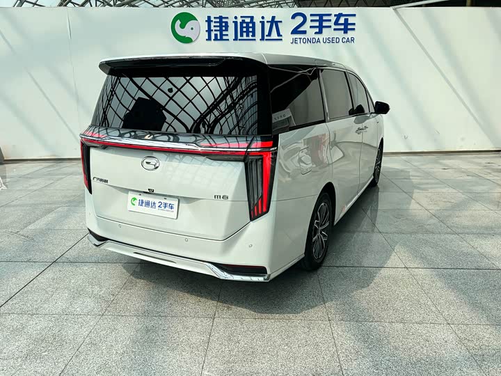 Фото 4 - GAC Trumpchi M8