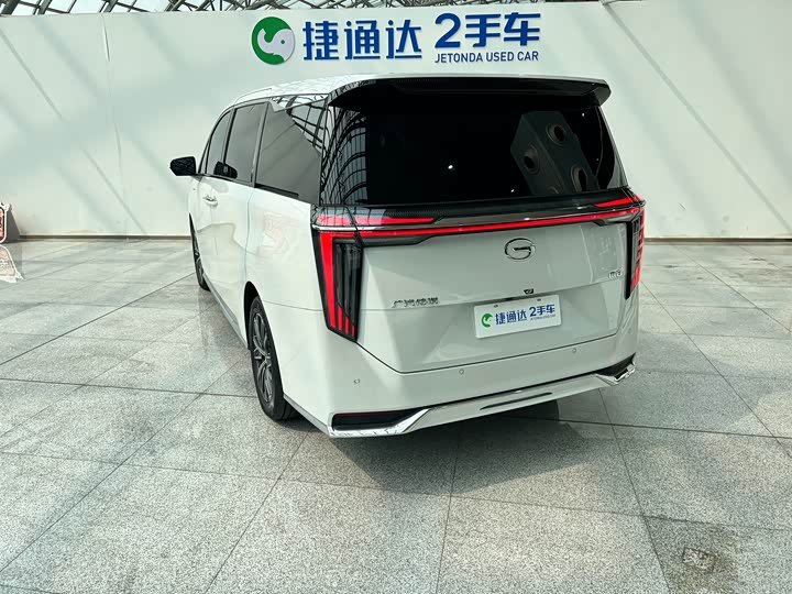 Фото 7 - GAC Trumpchi M8