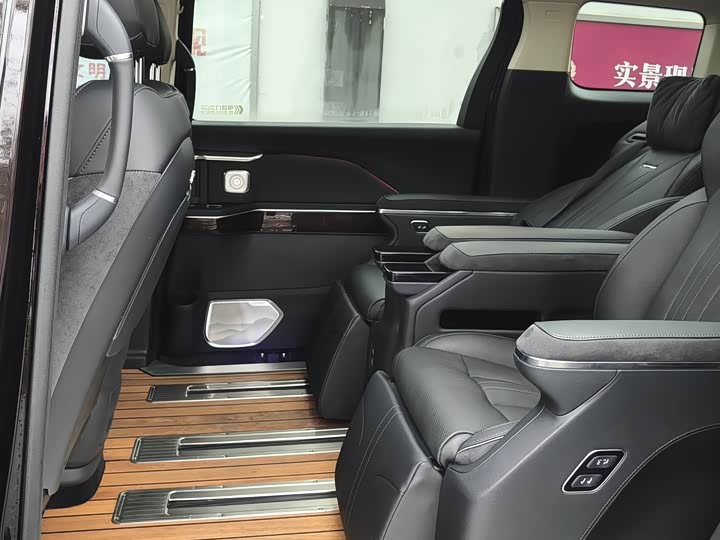 Hongqi HQ9 Hybrid 2024 2024款 2.0T 四驱豪华版