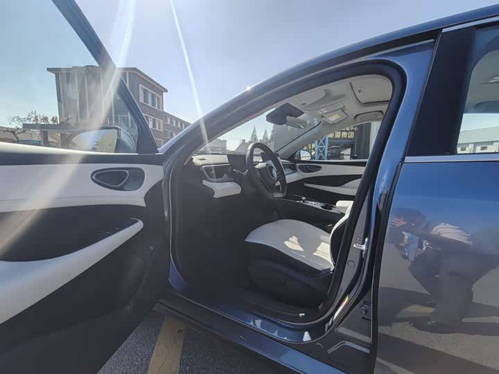 BYD Seal 05 DM-i Hybrid 2025 2025款 DM-i 智驾版 120KM旗舰型