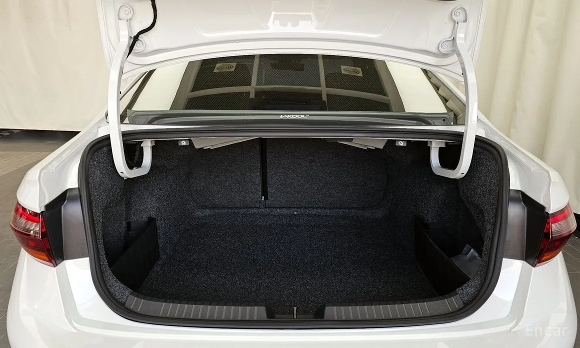 Photo 20 - Volkswagen Jetta