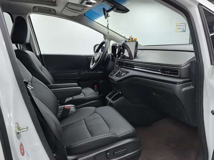 Фото 5 - Honda Odyssey