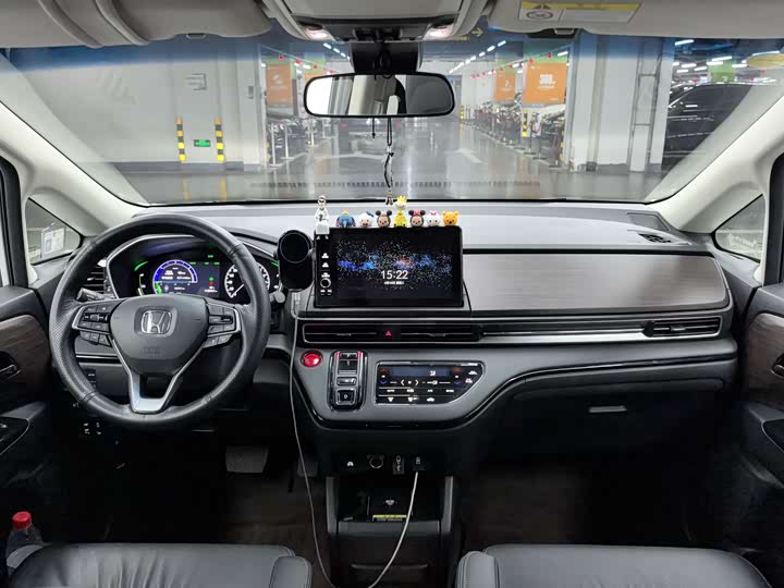 Фото 8 - Honda Odyssey