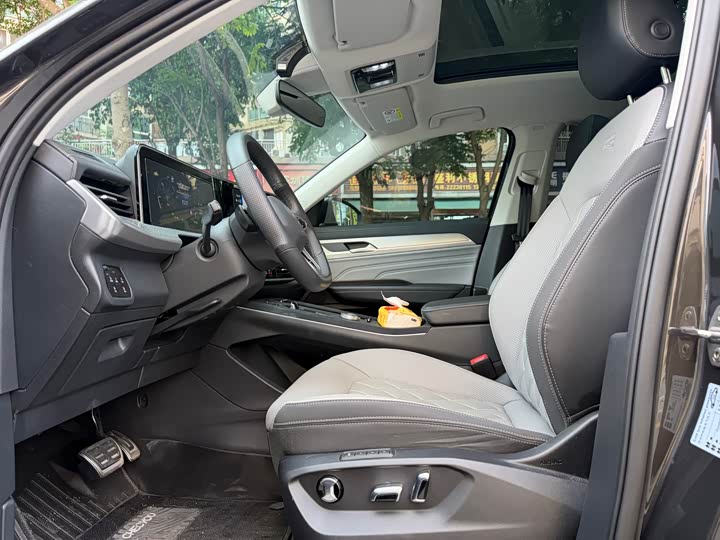 Volkswagen Tavendor 2024 2024款 380TSI 四驱R-Line巡游 众享款