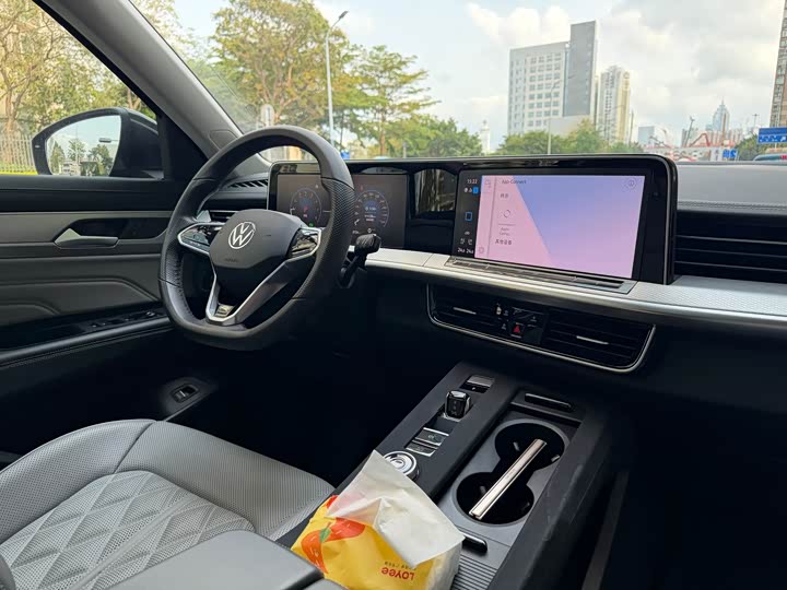 Volkswagen Tavendor 2024 2024款 380TSI 四驱R-Line巡游 众享款