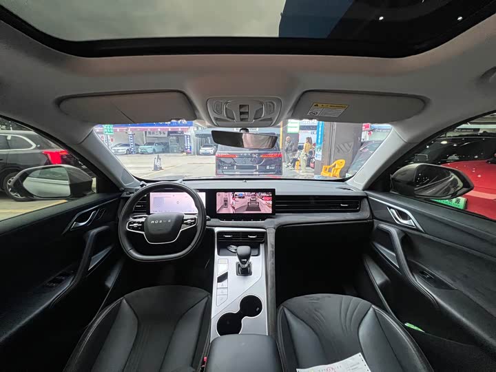 Roewe D5X DMH 2024 2024款 135旗舰版