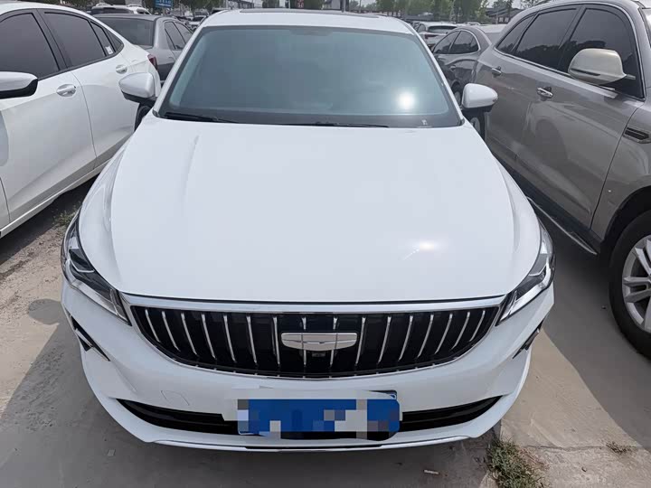 Фото 2 - Geely Emgrand