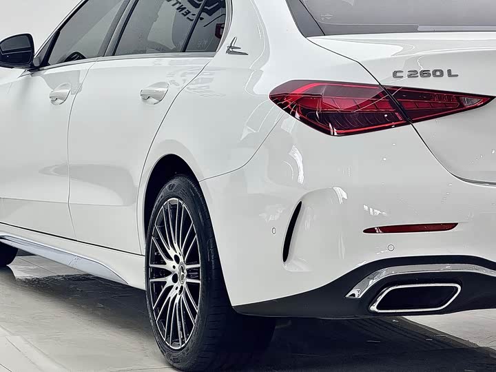 Фото 8 - Mercedes-Benz C-Class
