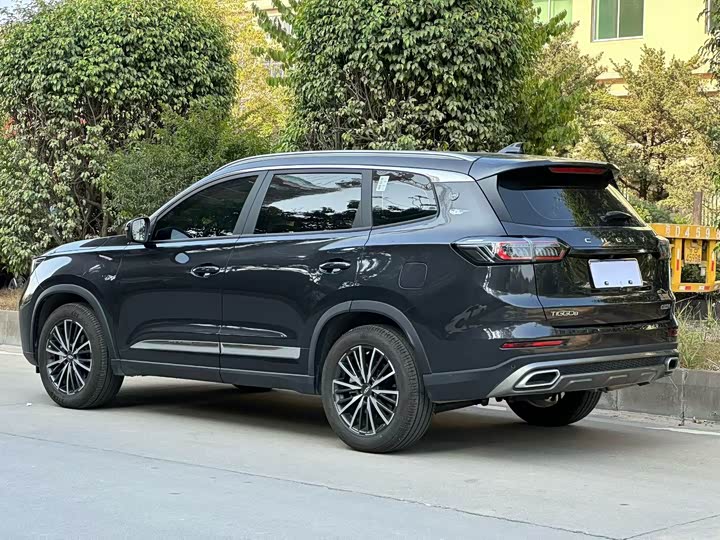 Chery Tiggo 8 2025 2025款 卓越版 230TCI 自动豪华版 5座