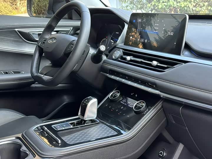 Chery Tiggo 8 2025 2025款 卓越版 230TCI 自动豪华版 5座