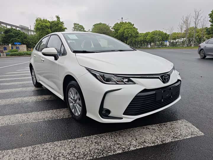 Toyota Corolla 2025 2025款 1.2T 先锋版