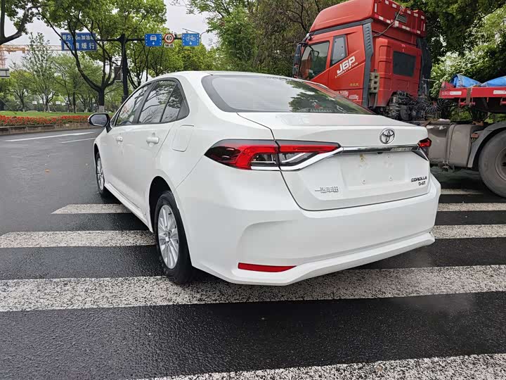 Toyota Corolla 2025 2025款 1.2T 先锋版