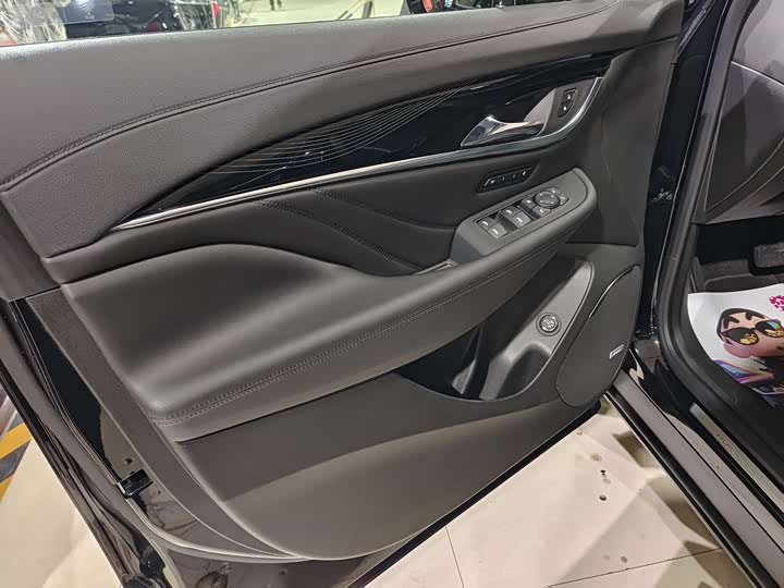 Buick Enclave 2022 2022款 652T 四驱尊享旗舰型 6座
