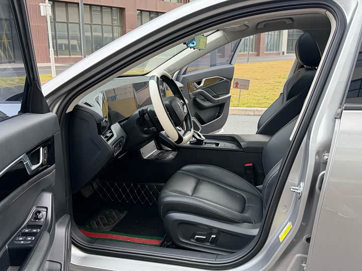 Bestune B70 2023 2023款 第三代 1.5T 自动畅享型