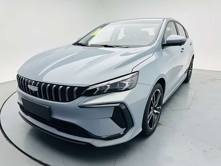 Фото 1 - Geely Binrui