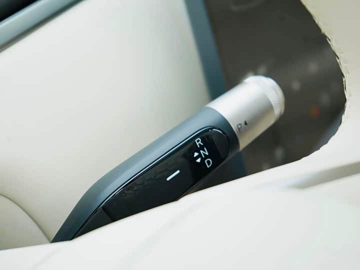 Nio Onvo L90 2025 2025款 Max 六座版