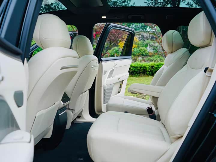 Nio Onvo L90 2025 2025款 Max 六座版
