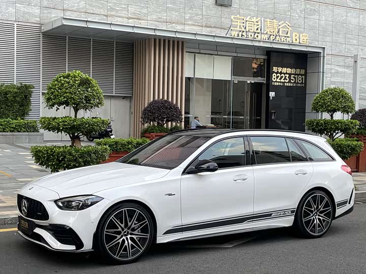 Фото 6 - Mercedes-Benz C-Class AMG