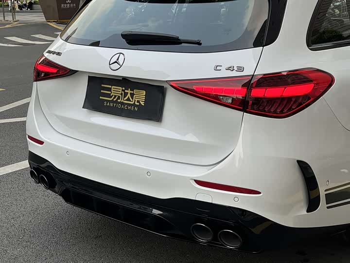 Фото 8 - Mercedes-Benz C-Class AMG