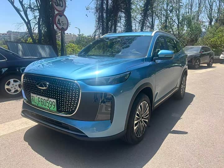 Фото 1 - Chery Tiggo 8 Plus C-DM