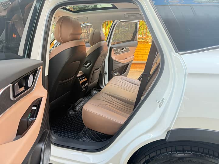 Chery Tiggo 8L 2024 2024款 2.0T 两驱豪华版 5座