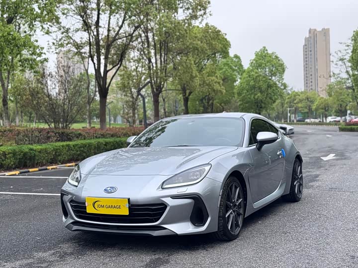 Фото 1 - Subaru BRZ