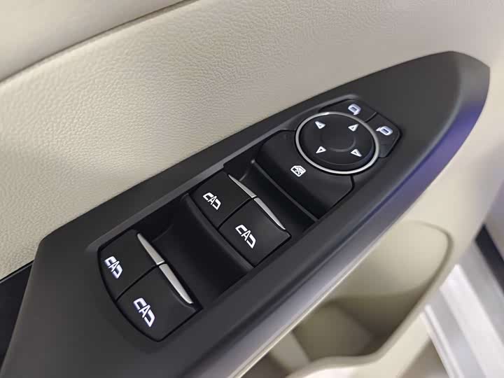 Buick GL8 ES 2021 2021款 ES陆尊 653T 舒适型