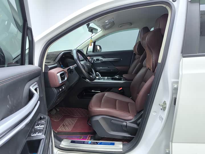 Geely Okavango 2022 2022款 1.8TD 自动舒适型 7座