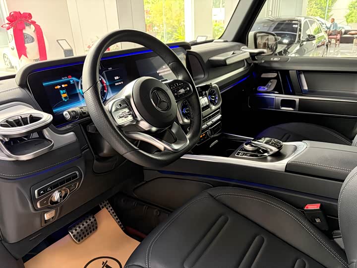 Фото 6 - Mercedes-Benz G-Class