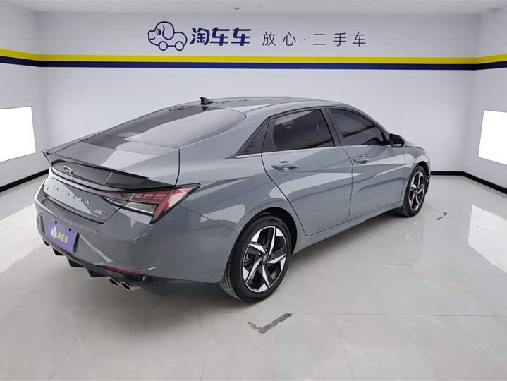صورة 3 - Hyundai Elantra N line