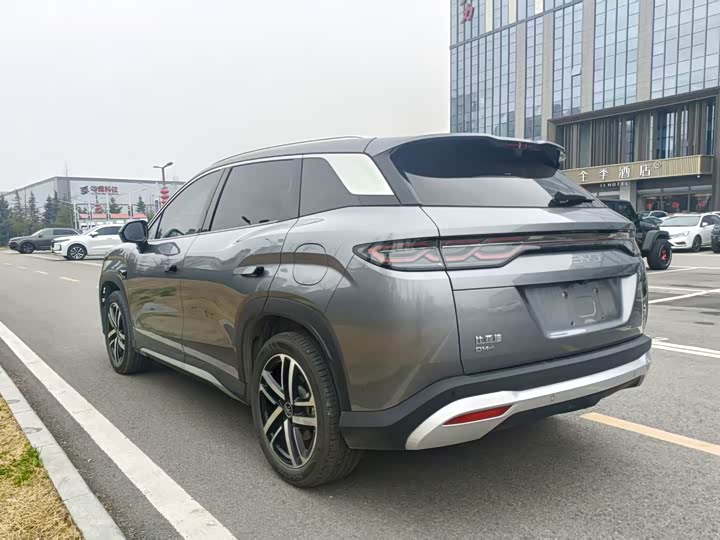 BYD Song L DM-i Hybrid 2025 2025款 智驾版 112km 超越型