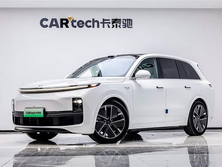 LiXiang L8 2025 2025款 Ultra 智能焕新版