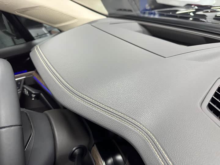 Volkswagen Touareg 2022 2022款 2.0TSI 锐尚版