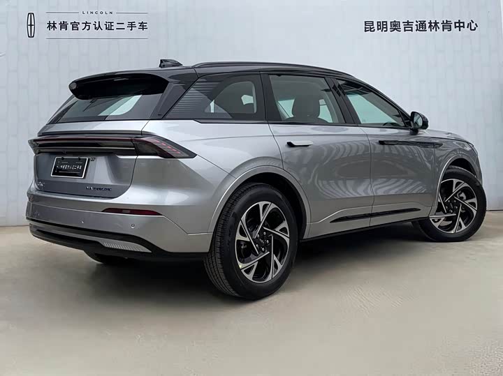 Lincoln Nautilus 2025 2025款 2.0T 四驱尊睿混动版
